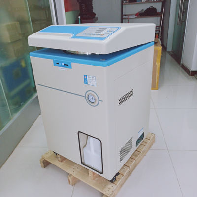 Stérilisateur portatif 400mm×530mm d'autoclave de la CE 65L
